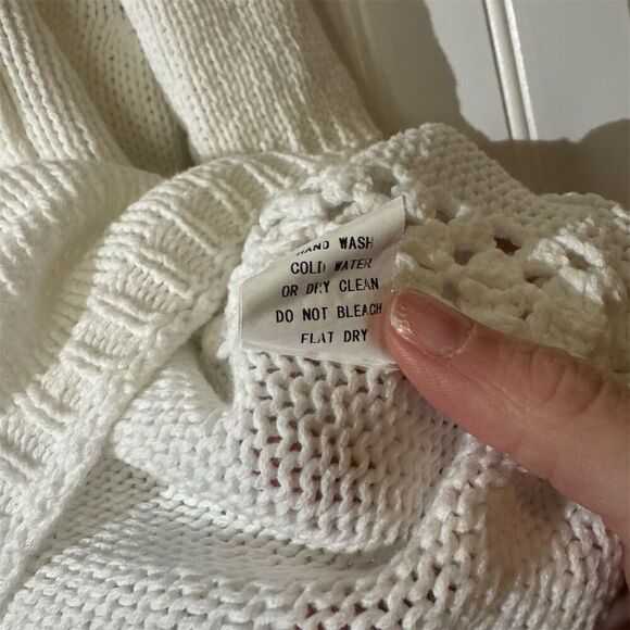 Dragonfly White Knit Crochet Pullover Sweater Boho Festival Oversized Boxy Top M - Picture 8 of 8
